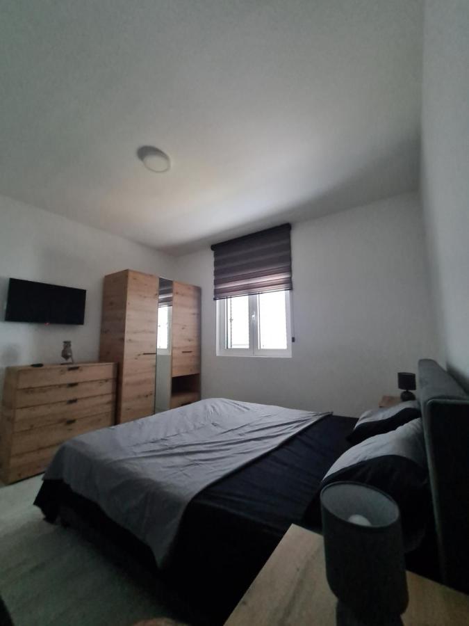 Apartment Nikcevic 티바트 외부 사진