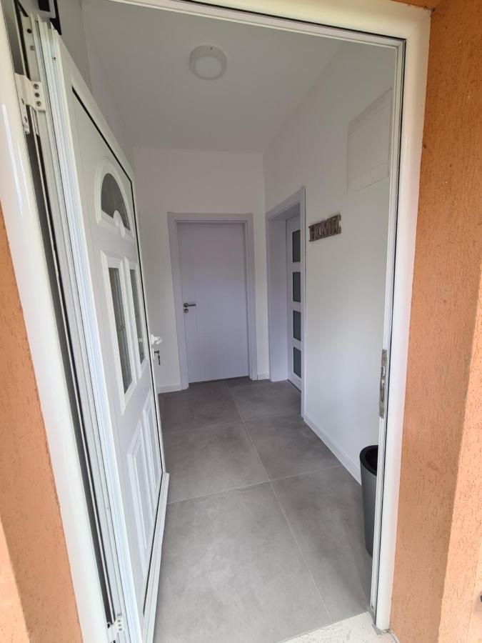 Apartment Nikcevic 티바트 외부 사진
